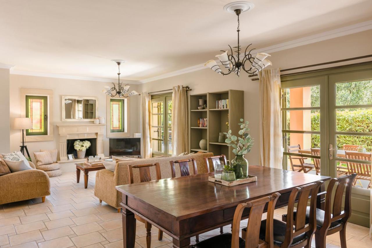 Oleanna Villas - Villa Elena Svoronata Exteriör bild